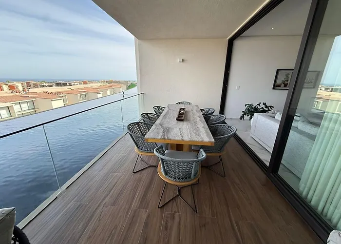 Golf Course & Ocean View With 3 Bd 4ba Cora